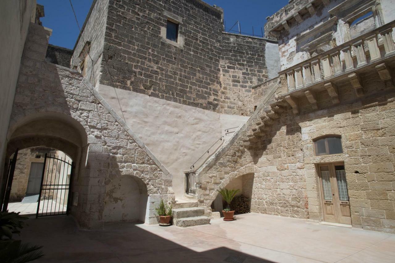 Historia- Dimore Corte Chiesa Corigliano dʼOtranto Εξωτερικό φωτογραφία