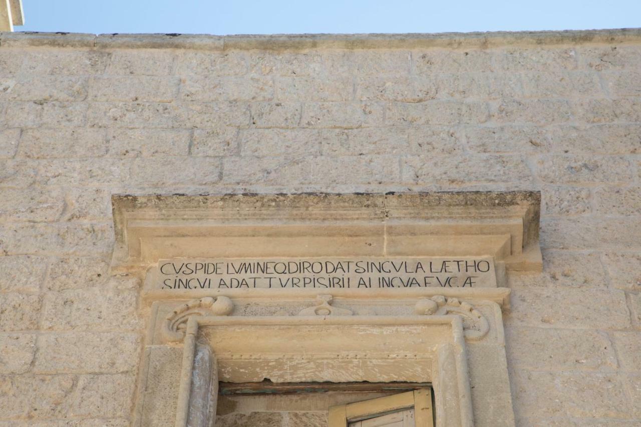 Historia- Dimore Corte Chiesa Corigliano dʼOtranto Εξωτερικό φωτογραφία
